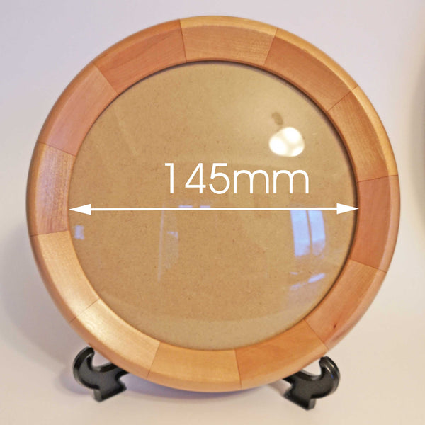 Medium Round Wooden Frame with glass insert (MED-g)